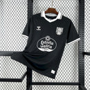 Camisa Celta de Vigo Edição Especial 25-26 "Oliveira dos Cem Anos" - Hummel Torcedor Masculina