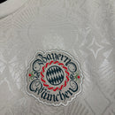 Camisa Bayern de Munique Edição Especial 25/26 "Oktoberfest" - Adidas Torcedor Masculina
