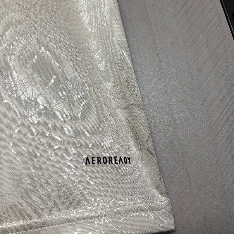 Camisa Bayern de Munique Edição Especial 25/26 "Oktoberfest" - Adidas Torcedor Masculina