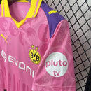 Camisa Borussia Dortmund Edição Especial 25/26 "KID SUPER ROSA" - Puma Torcedor Masculina