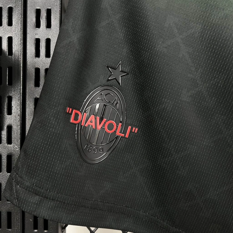 Short Milan Away 25/26 "DIAVOLI" - Puma