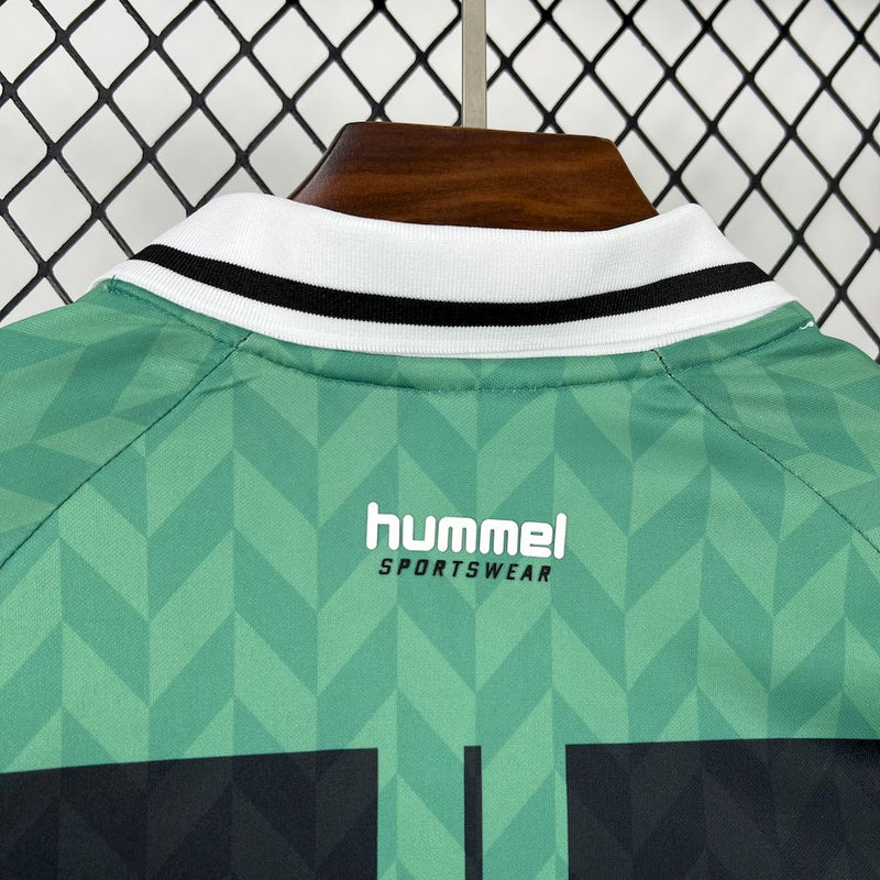 Camisa Real Betis Oversize Negra Verde Retro 25/26 - Hummel Torcedor Masculina