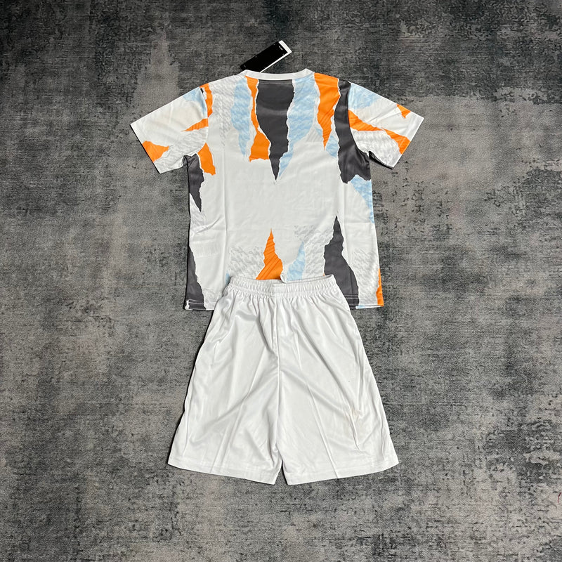 Kit Infantil Real Madrid Pré Jogo 25/26 - Adidas Infantil