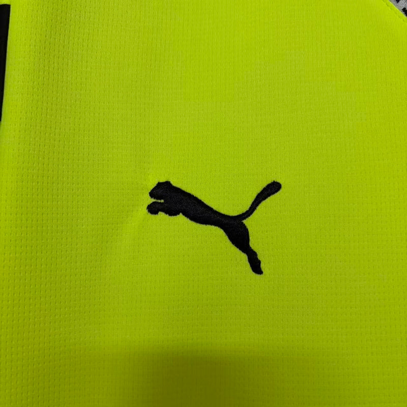 Camisa Borussia Dortmund Edição Especial 25/26 "Fluorescent Green" - Puma Torcedor Masculina